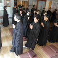 本會第一次舉行從早到晚打地鐘精進佛七，全面禁語，著重四威儀，效果良好，與會大眾各個法喜充滿!
