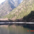 終於～來到這各如詩如畫的人間仙境～《九寨溝》
中國的童話世界－九寨溝，被列為世界級的文化遺產，也是您一生不得不去的旅遊勝地之ㄧ！