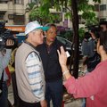 因中壢市公所施作排水溝時,礙於自來水管線問題,延宕工期遲遲無法完工,造成周邊居民生活不便,經彭委員邀市公所工務課會勘後,已獲解決!!