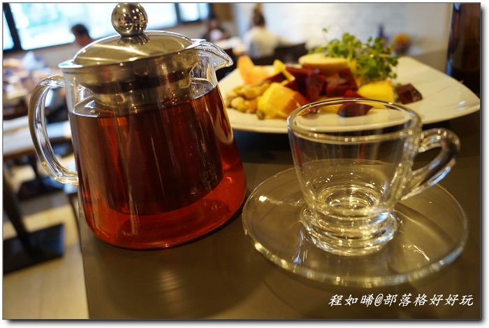 台北車站隱藏版輕食咖啡館：薇味廚坊》姐妹淘約會談心享用養生餐點的好所在