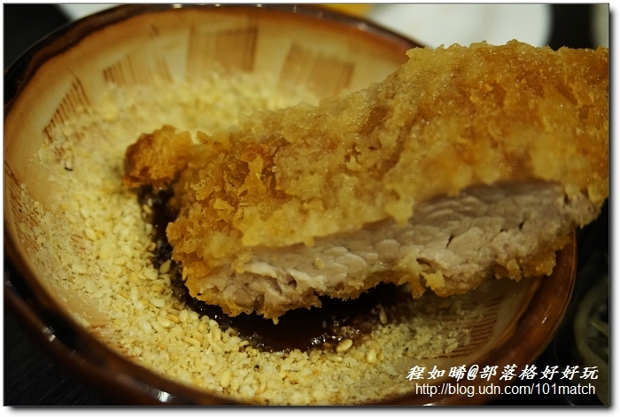 炸豬排界的勞斯萊斯》咖哩本色 正統大阪風味！ (by Stella)