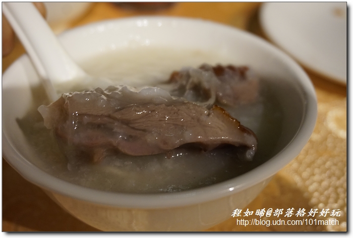 京華城櫻桃谷》台北C/P值最高的烤鴨 櫻桃鴨創意六吃1699元起【南京三民捷運站美食】
