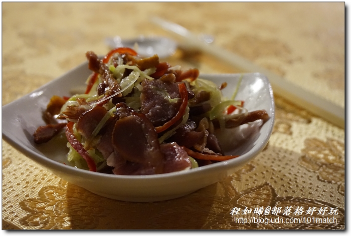 京華城櫻桃谷》台北C/P值最高的烤鴨 櫻桃鴨創意六吃1699元起【南京三民捷運站美食】