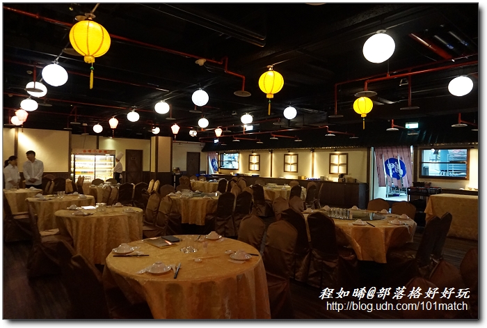 京華城櫻桃谷》台北C/P值最高的烤鴨 櫻桃鴨創意六吃1699元起【南京三民捷運站美食】