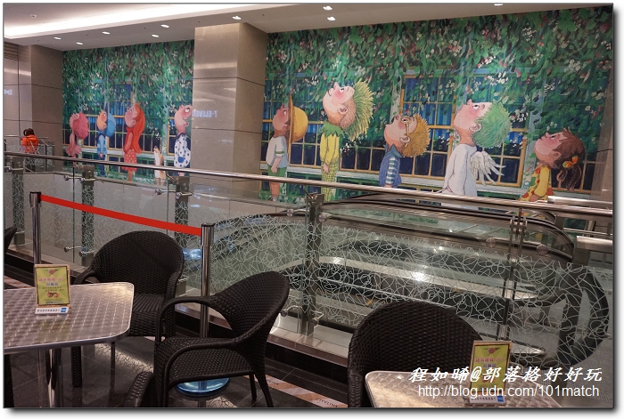 賭城嫩雞美式速食新旋風＋幾米吹泡泡裝置展＠CITYLINK南港車站【捷運美食推薦】
