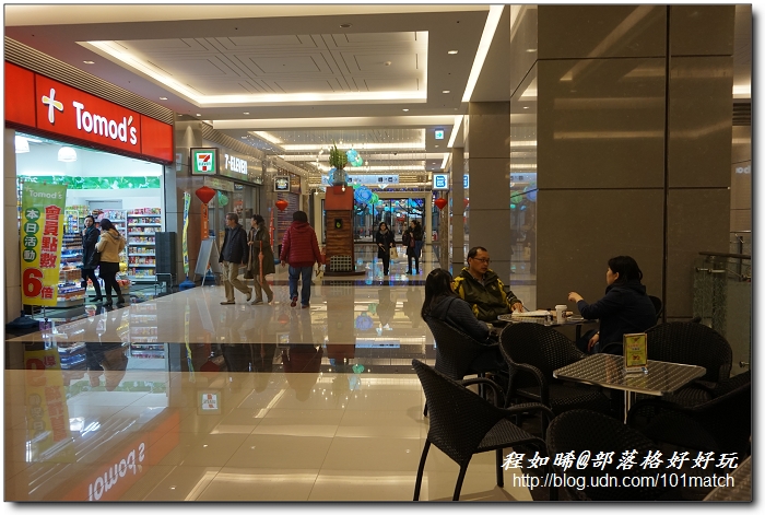 賭城嫩雞美式速食新旋風＋幾米吹泡泡裝置展＠CITYLINK南港車站【捷運美食推薦】