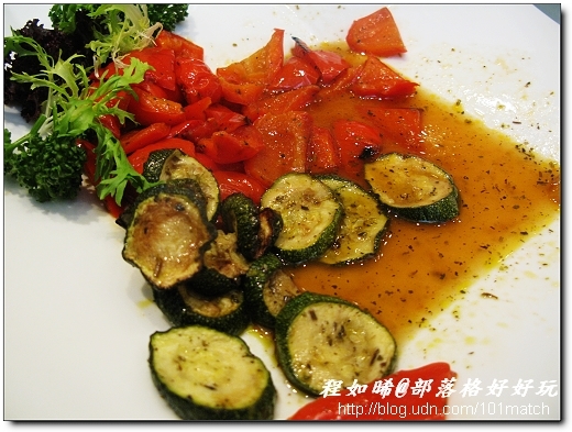 暫且放下旅行印度的渴望，來去台北福華大啖印度美食