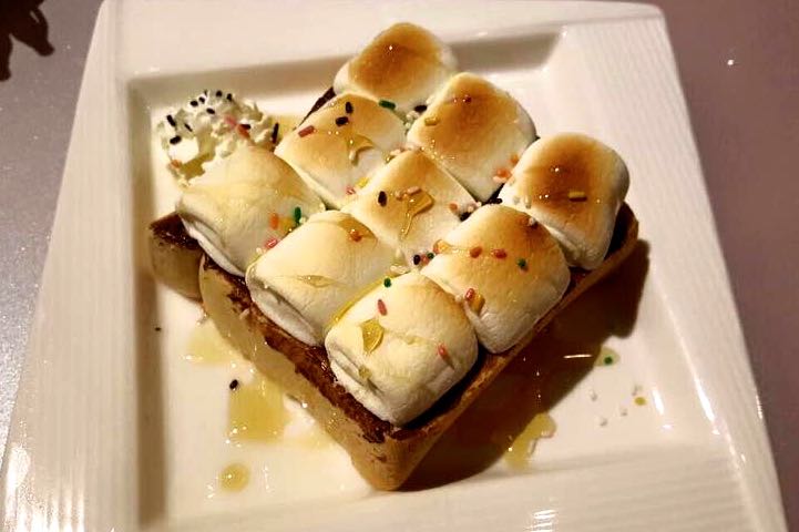 花蓮縣遊：玉里【Koukouvagia 咕咕發芽咖啡驛棧 】（貓頭鷹咖啡驛站）