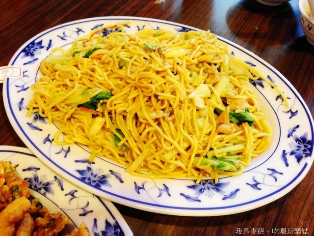 ☆走吃美食樂☆宜蘭三星。天送埤必吃蔔肉配蔥油餅