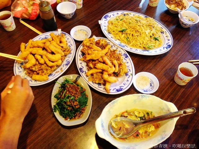 ☆走吃美食樂☆宜蘭三星。天送埤必吃蔔肉配蔥油餅