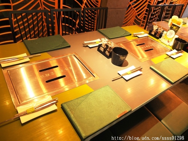 【愛評口碑券】原燒優質原味燒肉-高雄中山店。黑鑽雙享套餐新品嚐鮮 獨創三八烤法 美國安格斯牛套餐好夢幻