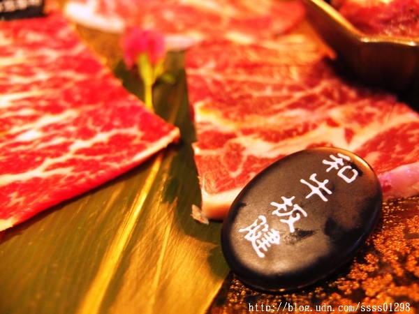 【愛評口碑券】原燒優質原味燒肉-高雄中山店。黑鑽雙享套餐新品嚐鮮 獨創三八烤法 美國安格斯牛套餐好夢幻