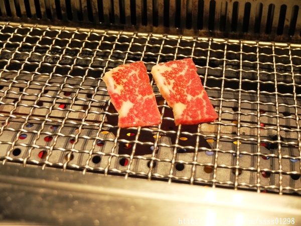 【愛評口碑券】原燒優質原味燒肉-高雄中山店。黑鑽雙享套餐新品嚐鮮 獨創三八烤法 美國安格斯牛套餐好夢幻