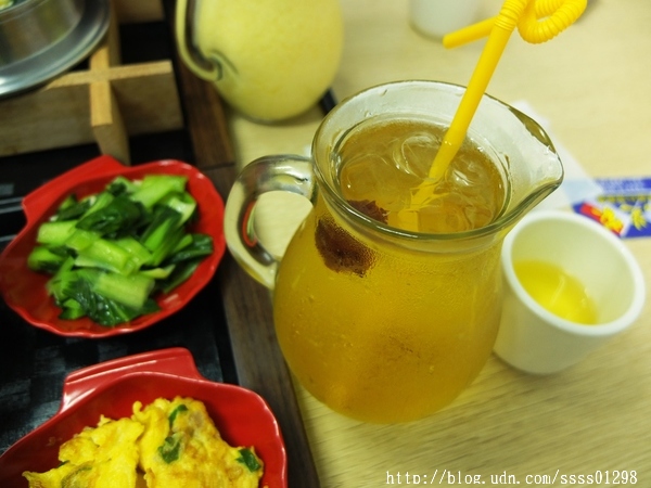 【愛評口碑券】汎芝家-異國料理簡餐。幸福手作料理 平價簡餐份量十足 符合學生族群的用餐需求