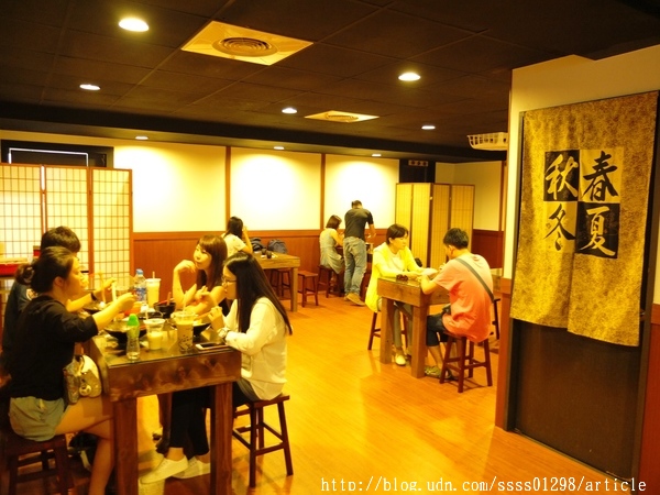 【愛評口碑券】虎拉麵。高雄深夜隱藏版拉麵終於有店面啦！拉麵控的美味基地 必吃限量豪華豚骨拉麵