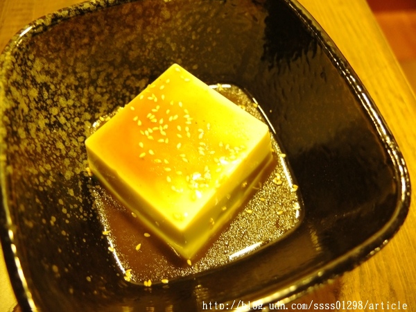 【愛評口碑券】虎拉麵。高雄深夜隱藏版拉麵終於有店面啦！拉麵控的美味基地 必吃限量豪華豚骨拉麵
