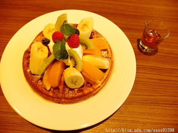 食記邀約【好呦食趣】幸福滋味！熱壓吐司 鬆餅 手感烘培 健康鮮活輕食概念 甜點控快來報到