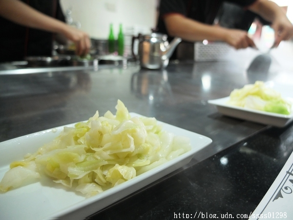 【愛評口碑券】漢林鐵板燒(本館店)。平價高檔鐵板燒料理饗宴 嚴選食材 用餐環境優 家庭聚餐、三五好友吃飯推薦