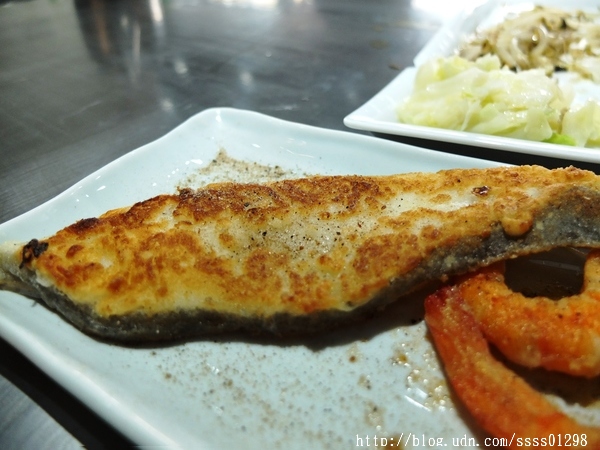 【愛評口碑券】漢林鐵板燒(本館店)。平價高檔鐵板燒料理饗宴 嚴選食材 用餐環境優 家庭聚餐、三五好友吃飯推薦