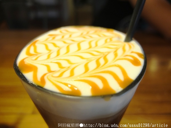 【美食特搜。屏東市】卡菲小食光咖啡館(屏東中正店)。啟動週末放肆慵懶模式 補充活力的小時光-卡菲小食光咖啡館