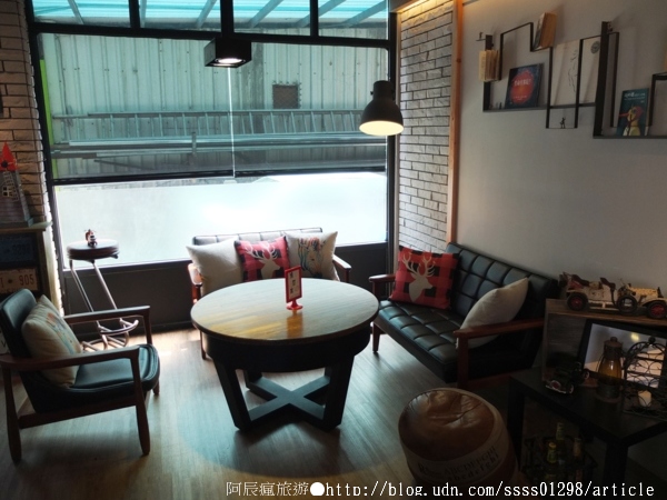 【美食特搜。屏東市】卡菲小食光咖啡館(屏東中正店)。啟動週末放肆慵懶模式 補充活力的小時光-卡菲小食光咖啡館