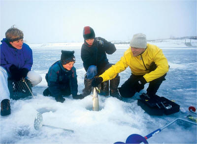 冰上釣魚Ice Fishing - 南島愚翁的部落格- udn部落格