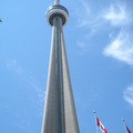 CN Tower (Canadian or Canada's  National Tower )位於多倫多市區。