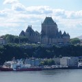 魁北克市最有名的 Frontenac城堡旅館 (Chateau Frontenac)，1893 落成。從 St.Lawrence River 眺望。