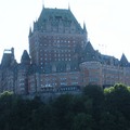  Chateau Frontenac 近照，顯現城堡之美。