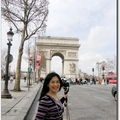 座落於法國巴黎戴高樂廣場中央的凱旋門(Arc de Triomphe)。