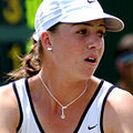 俄羅斯籍女網選手 19歲 的 Alisa Kleybanova