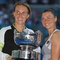 2012.1.27澳網公開賽女雙冠軍俄羅斯組合  Kuznetsova 及Zvonareva