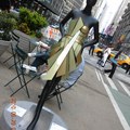【城市光影】紐約的路邊服裝秀 –Elie Tahari