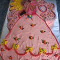 外孫女六歲生日“公主”蛋糕(女兒製作)