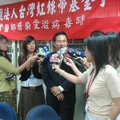 我曾是舔耳案中的媒體受害者，目前擔任媒體公害基金會董事，希望台灣的媒體越來越成熟。