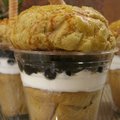 第二屆菠蘿狂想曲造型創意第一名--福利麵包的珍珠奶茶波蘿.
最近每天限量特價,很多人排隊,我也買來試試看.
