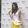 模特兒白歆惠於2008年6月7日下午，受邀為知名沐浴品牌多芬(Dove)全新推出的go fresh系列出席代言。白歆惠身著一襲緊身白色T恤下搭鮮黃色小短裙，顯得清涼又青春洋溢。