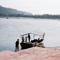 Ram Jhoola 旁的小船