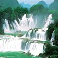 ２．德天瀑布：亞洲最大跨國瀑布