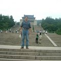 故國不堪回首夢魂中，終於在2006年8月22日完成對中山先生陵寢的敬祭.