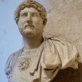 皇帝哈德良(Hadrian)雕像
