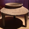 仰韶文化出土文物的陶鼎具有烹煮的實用功能