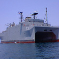 圖01：美國海軍「無暇號」（USNS Impeccable）雙體水聲測量船