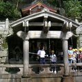 京都清水寺音羽瀑布