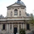 1253Robert de Sorbon沒有經費情況下建立, 得當時教宗支持, 為今日巴黎第四大學前身, 也是歐洲最古老的大學, 1635在 Richelieu 主教幫助下建立教堂, 文藝復興式, 為巴黎當時代教堂保存最完美者