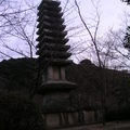 日本京都清水寺, 寺院庭園裡的十層塔