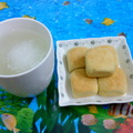 下午茶的好伙伴~鳳梨酥+檸檬汁.