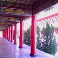 旗山孔廟的紅柱長廊