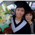 2010/6/26，兒子的畢業典禮 - 媽媽的驕傲