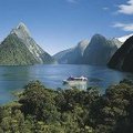 米佛爾峽灣(Milford Sound)